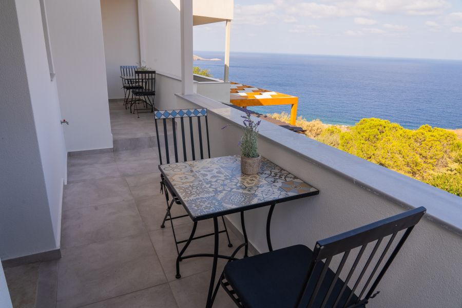 Appartement terras met zeezicht